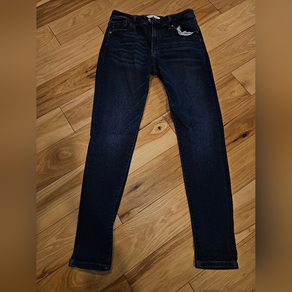 Kancan Annaka Mid Rise Super Skinny Jeans 